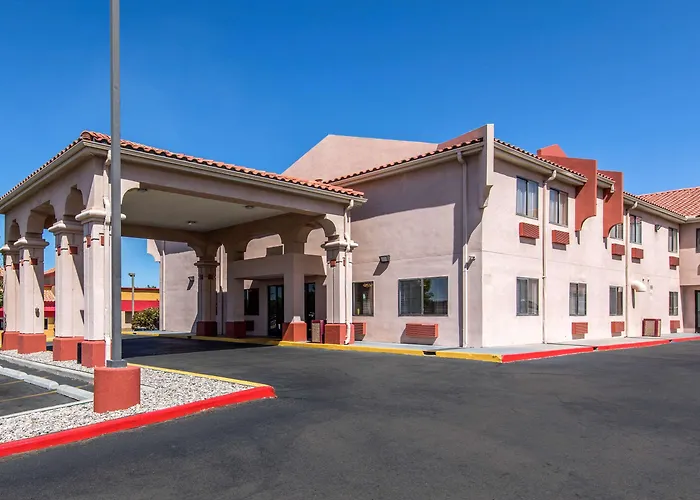 Quality Inn & Suites Albuquerque North Near Balloon Fiesta Park