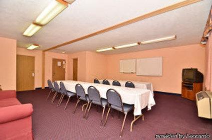 Hotel Quality & North Near Balloon Fiesta Park 2*